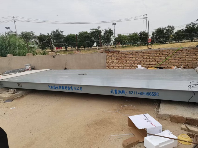 ��կ�궭����(f��)ُ(g��u)�ռZ����30��2.5*6�׵ذ�һ�_(t��i)